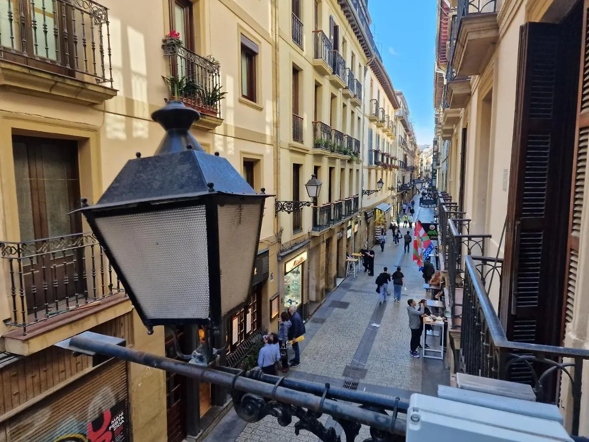Pension Izar Bat Guesthouse San Sebastian 0*,